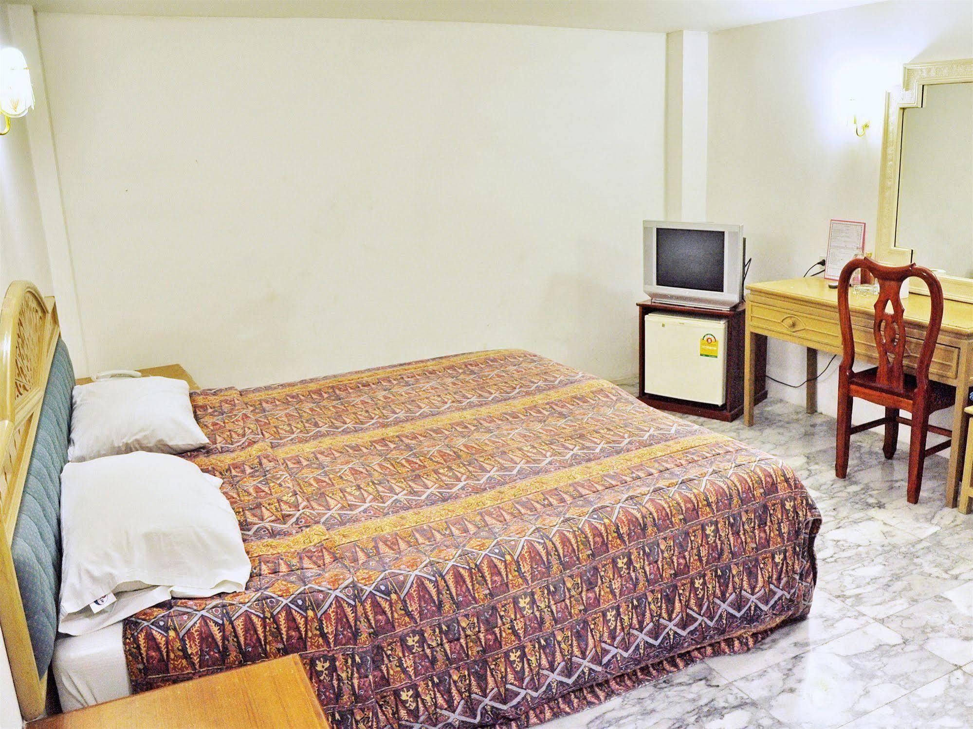 Highfive Guest House Pattaya Exteriér fotografie